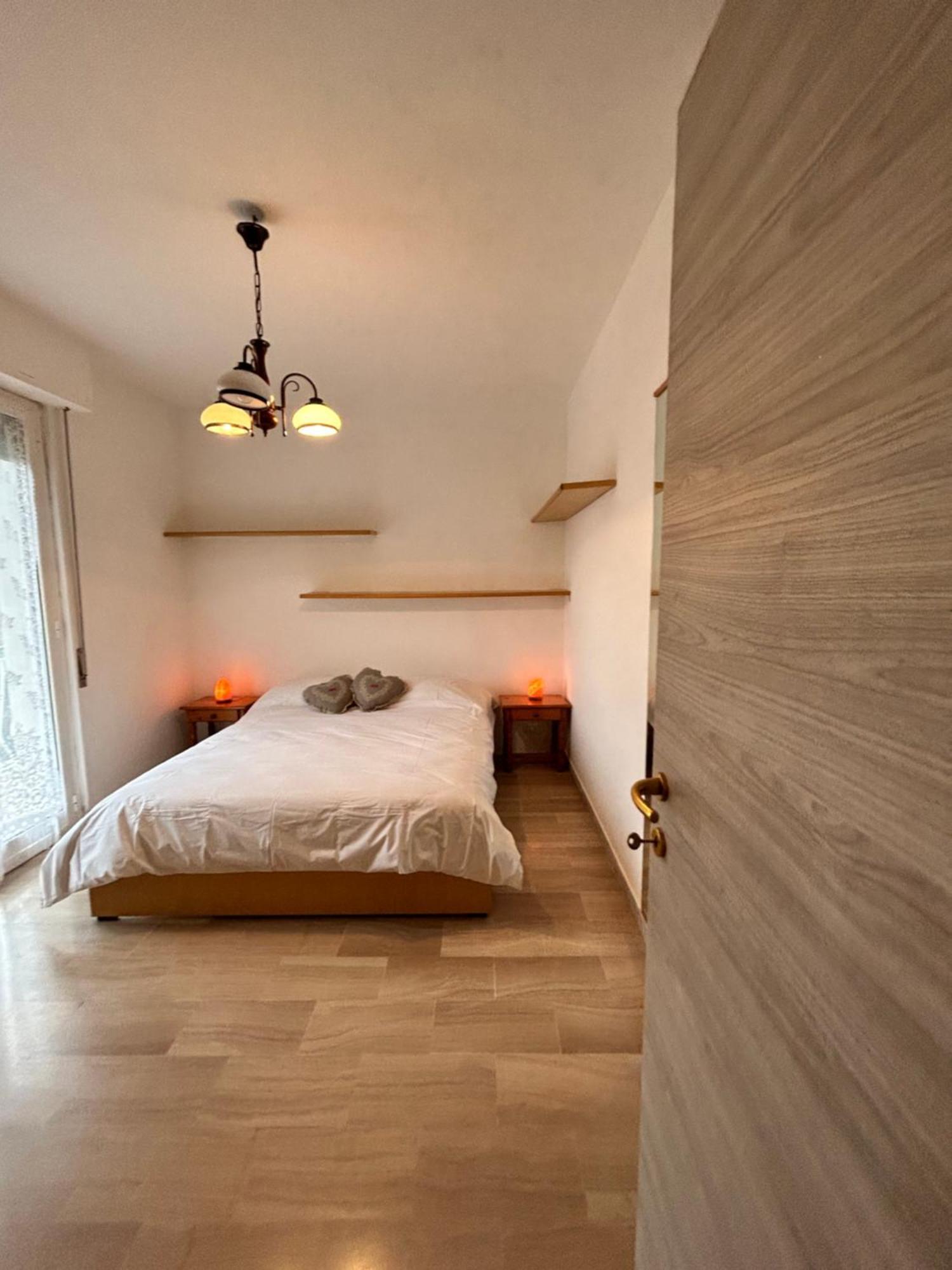 Casa Vacanza Latte Exteriör bild