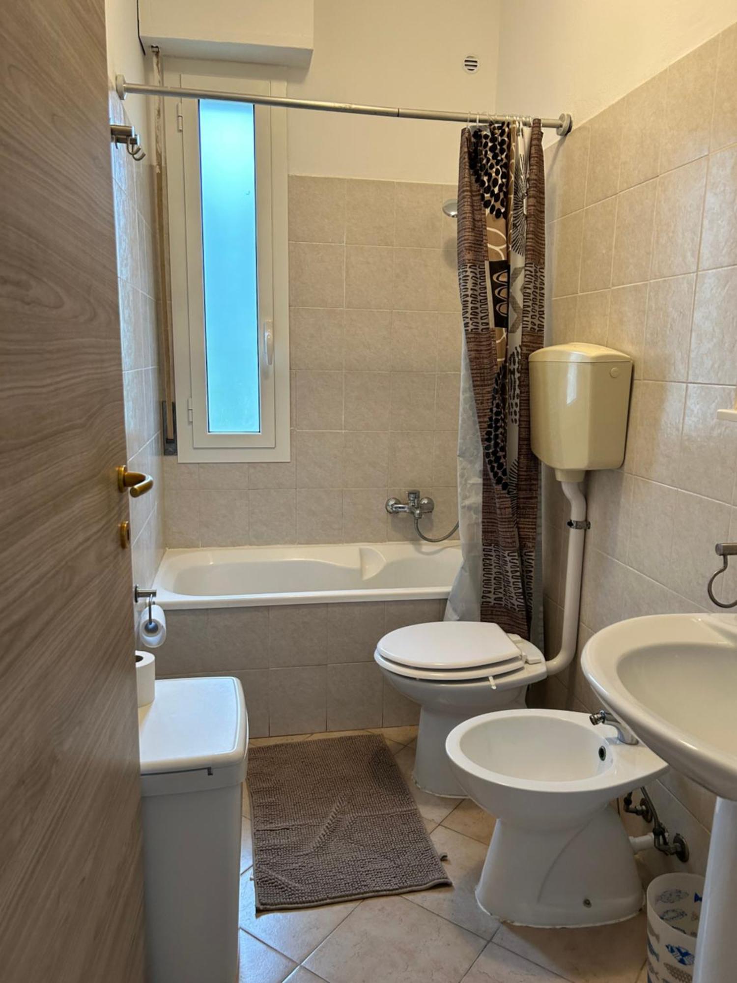 Casa Vacanza Latte Exteriör bild